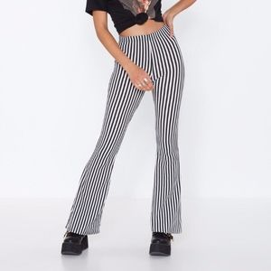 Thin Line Flare Pants